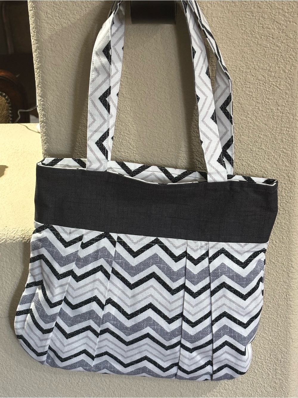 Chevron Pleated Satchel Tote in Gray & White